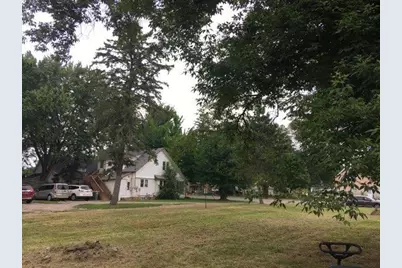 230 3rd Avenue NW, Milaca, MN 56353 - Photo 1