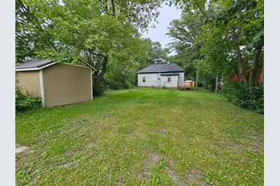 111 Markley Avenue S, Thief River Falls, MN 56701 - Photo 7