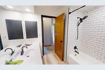 2404 8th Avenue SW, Austin, MN 55912 - Photo 33