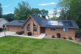 2404 8th Ave SW, Austin, MN 55912 - Photo 1