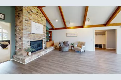 2404 8th Avenue SW, Austin, MN 55912 - Photo 5