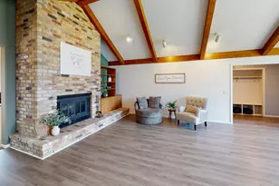 2404 8th Ave SW, Austin, MN 55912 - Photo 5