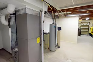 2404 8th Ave SW, Austin, MN 55912 - Photo 65