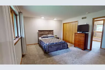 2404 8th Avenue SW, Austin, MN 55912 - Photo 43