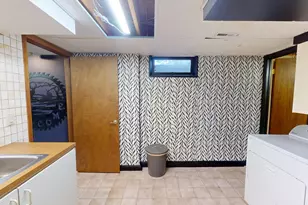 2404 8th Ave SW, Austin, MN 55912 - Photo 77