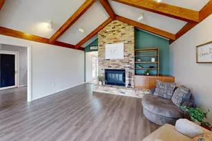 2404 8th Ave SW, Austin, MN 55912 - Photo 11