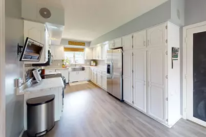 2404 8th Avenue SW, Austin, MN 55912 - Photo 15