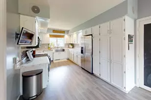 2404 8th Ave SW, Austin, MN 55912 - Photo 15