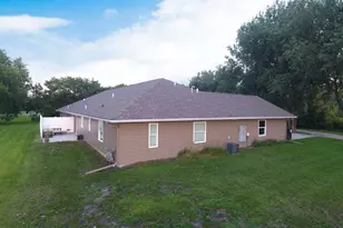 305 1st Street SW, Geneva, MN 56035 - Photo 39