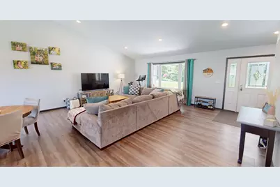 305 1st Street SW, Geneva, MN 56035 - Photo 5