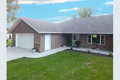 305 1st Street SW, Geneva, MN 56035 - Photo 1
