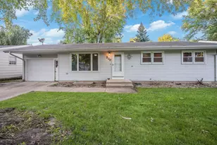 500 W Thomas Ave, Marshall, MN 56258 - Photo 1