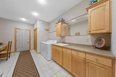 1031 Cherry Street, Owatonna, MN 55060 - Photo 37