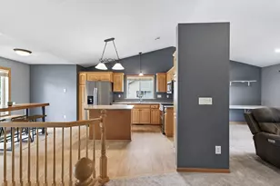 1820 Highland Trail, Saint Cloud, MN 56301 - Photo 13