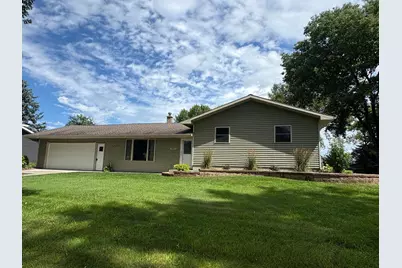 907 10th Street S, Benson, MN 56215 - Photo 33