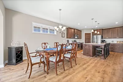 1045 Roselyn Drive, Victoria, MN 55386 - Photo 13