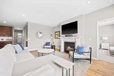 1045 Roselyn Drive, Victoria, MN 55386 - Photo 9