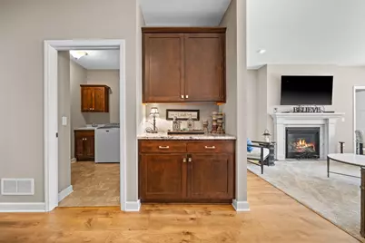 1045 Roselyn Drive, Victoria, MN 55386 - Photo 11