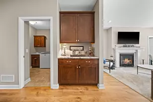 1045 Roselyn Dr, Victoria, MN 55386 - Photo 11