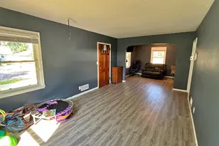 611 W Lincoln St, Springfield, MN 56087 - Photo 25