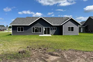 1003 8th Ave NW, Perham, MN 56573 - Photo 9