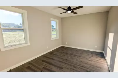 585 Cedar Drive, Lake City, MN 55041 - Photo 17