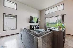 1001 9th St SE, Barnesville, MN 56514 - Photo 7