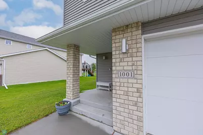 1001 9th Street SE, Barnesville, MN 56514 - Photo 3