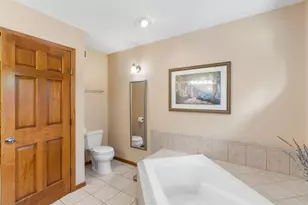 810 E 7th St, Litchfield, MN 55355 - Photo 33