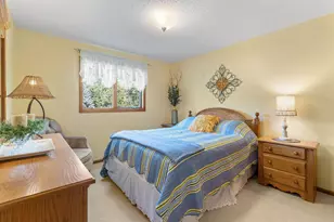 810 E 7th St, Litchfield, MN 55355 - Photo 25