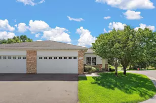 7590 4th St Ln N, Oakdale, MN 55128 - Photo 1