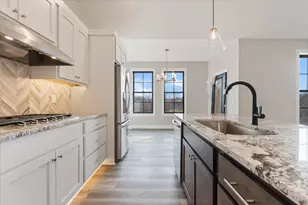 329 138th Ave, Saint Joseph, WI 54082 - Photo 7