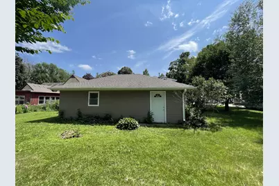 1011 6th Avenue, Mountain Lake, MN 56159 - Photo 9