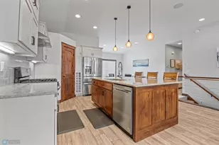 6511 Osgood Parkwy S, Fargo, ND 58104 - Photo 11