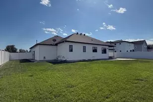 6511 Osgood Parkwy S, Fargo, ND 58104 - Photo 7