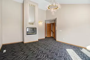 1162 Lakewood Dr S, Maplewood, MN 55119 - Photo 41