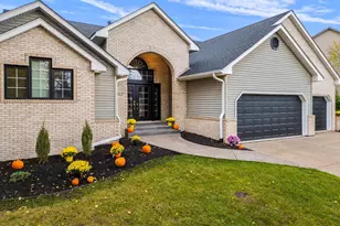 1162 Lakewood Dr S, Maplewood, MN 55119 - Photo 5