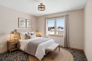 1162 Lakewood Dr S, Maplewood, MN 55119 - Photo 51