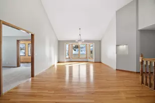 1162 Lakewood Dr S, Maplewood, MN 55119 - Photo 31