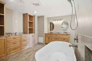 1162 Lakewood Dr S, Maplewood, MN 55119 - Photo 69