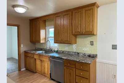 2739 Chippewa Avenue, North Saint Paul, MN 55109 - Photo 3