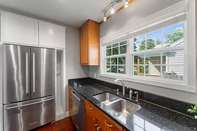 3633 Quebec Avenue S, Saint Louis Park, MN 55426 - Photo 13