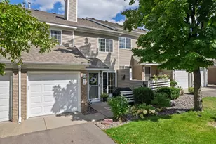 13460 60th Pl N, Plymouth, MN 55446 - Photo 1