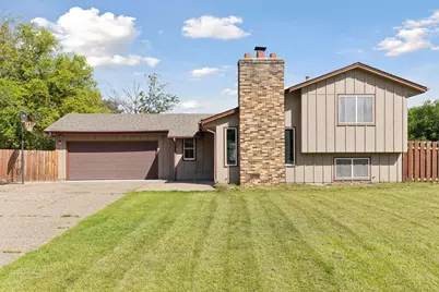 8000 Vincent Circle N, Brooklyn Park, MN 55444 - Photo 1