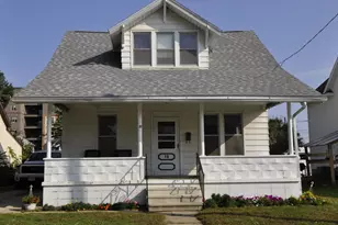 19 6th St NW, Rochester, MN 55901 - Photo 1