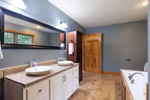 31360 Rocky Shores Ln, Pengilly, MN 55775 - Photo 17