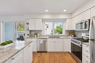 223 2nd Street NE, Minneapolis, MN 55413 - Photo 1