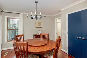 2300 Dahl Ct E, Maplewood, MN 55119 - Photo 11