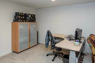 2300 Dahl Ct E, Maplewood, MN 55119 - Photo 27