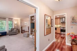 2300 Dahl Ct E, Maplewood, MN 55119 - Photo 5